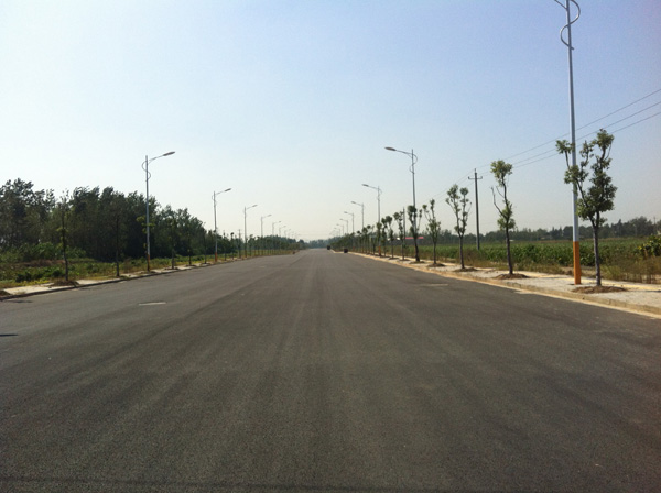 鄉鎮工業園在建工程道路.jpg
